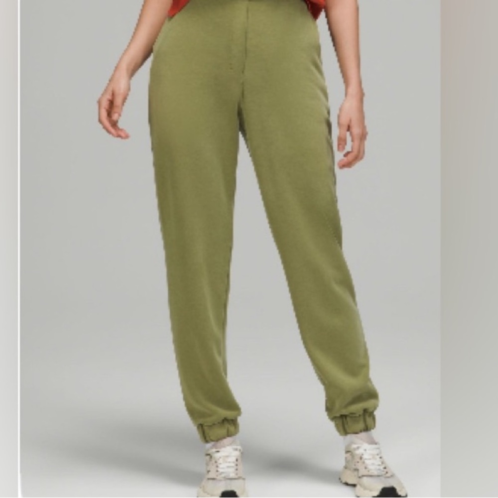 Lululemon Joggers